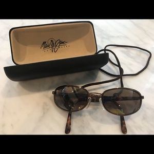 Maui Jim MJ-151-18 polarizes sunglasses